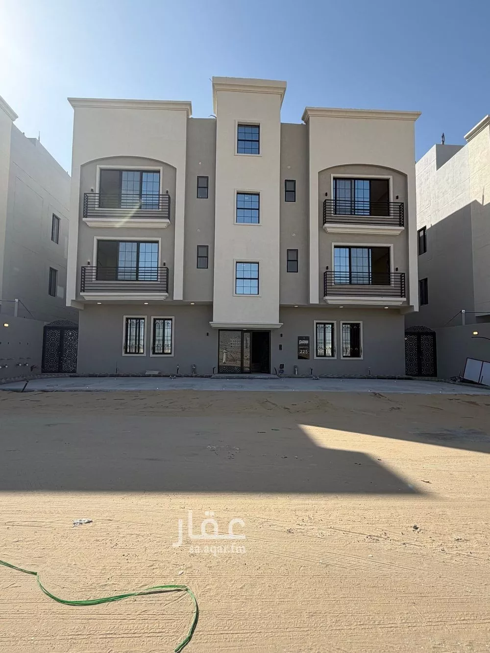5 bedroom apartment in Ash Shulah 3