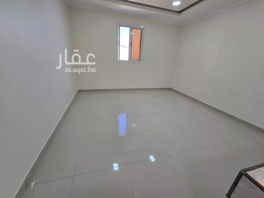 شقة 4 غرف في النور 27