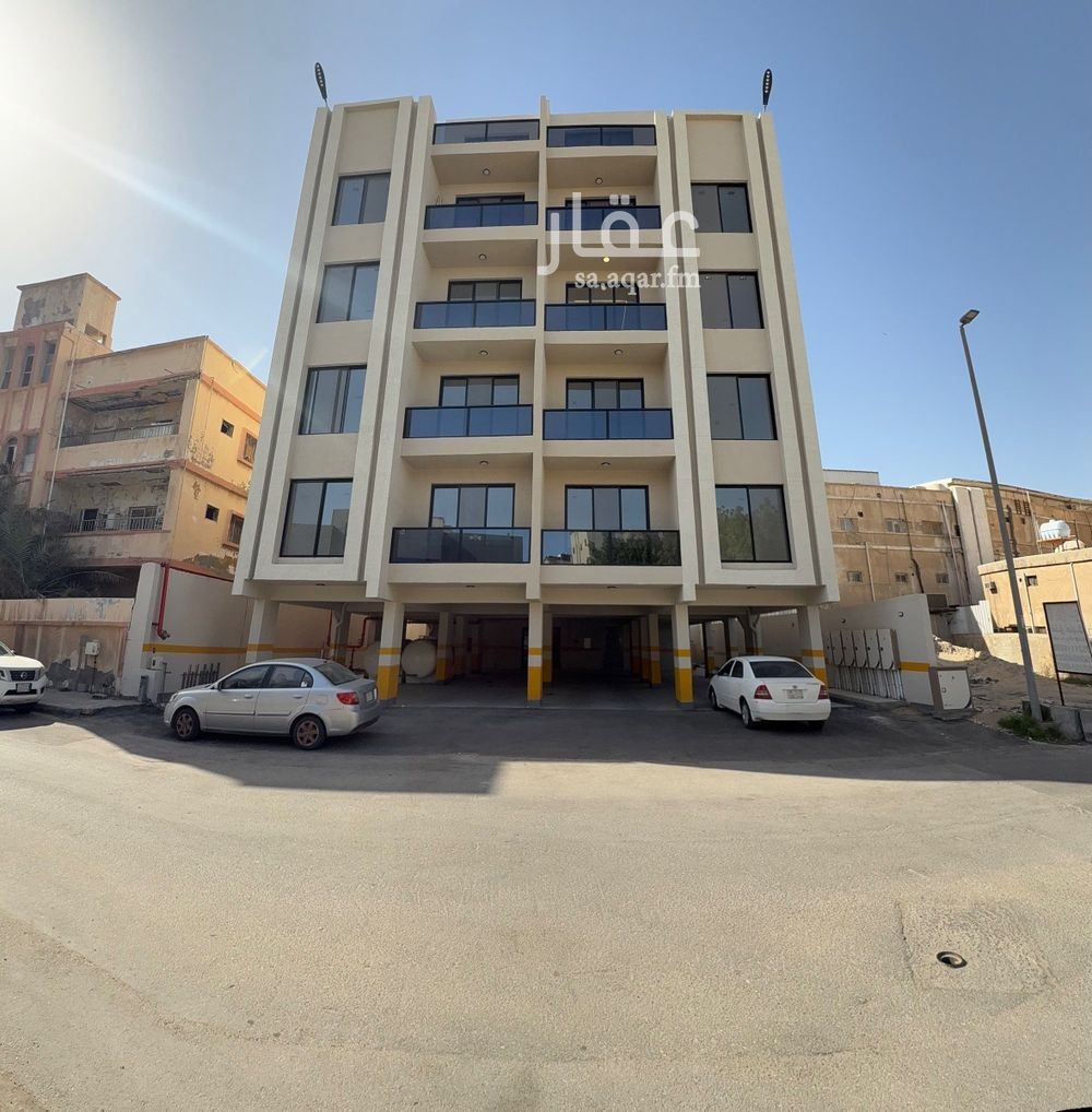 3 bedroom apartment in Muhammed Ibn Saud, Eastern Province 2