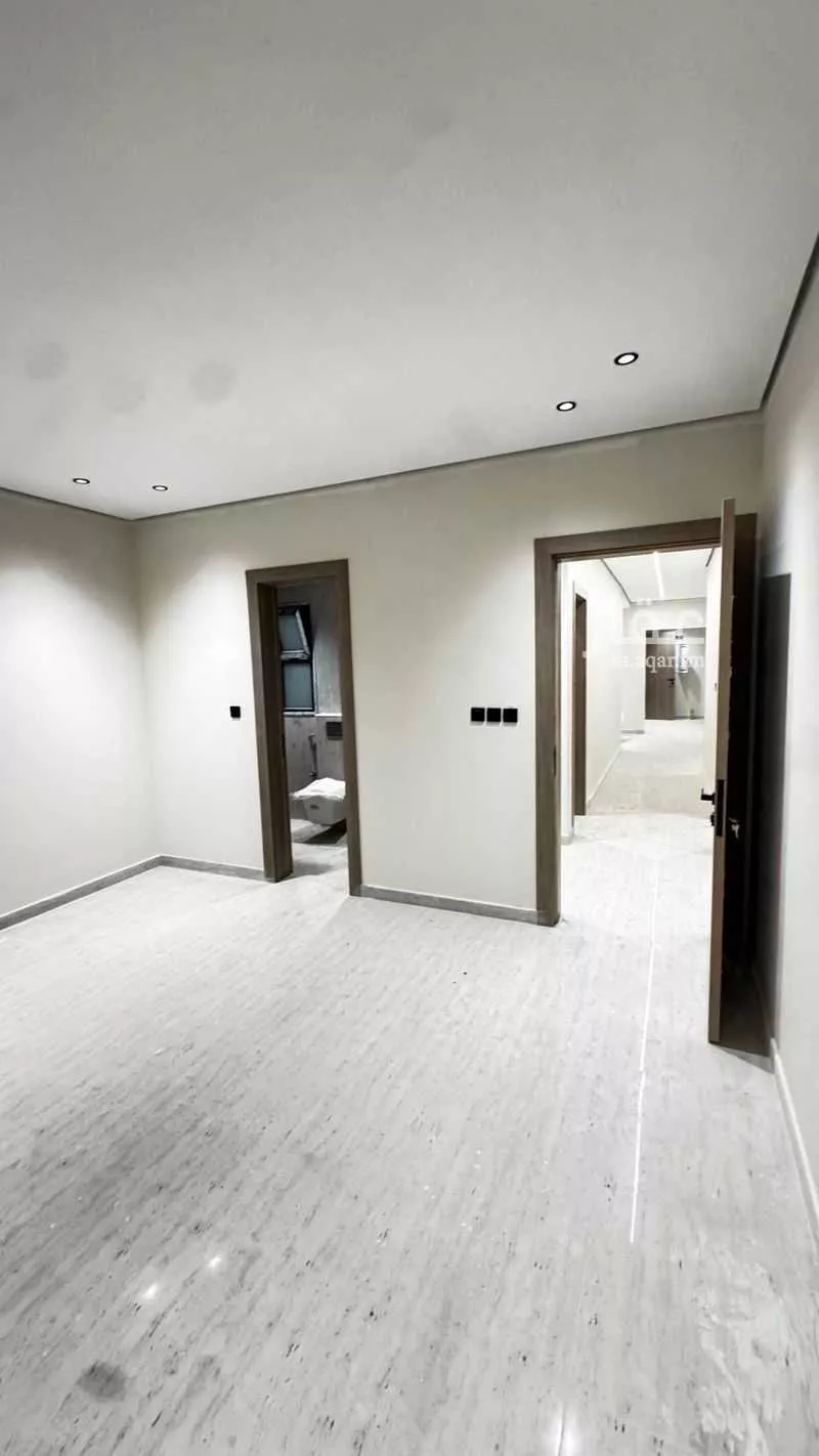 5 bedroom apartment in Ash Shulah 6