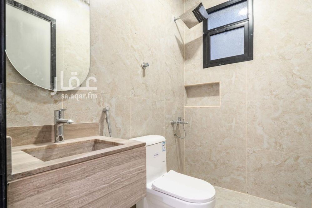 3 bedroom apartment in Al Basateen, Eastern Province 2