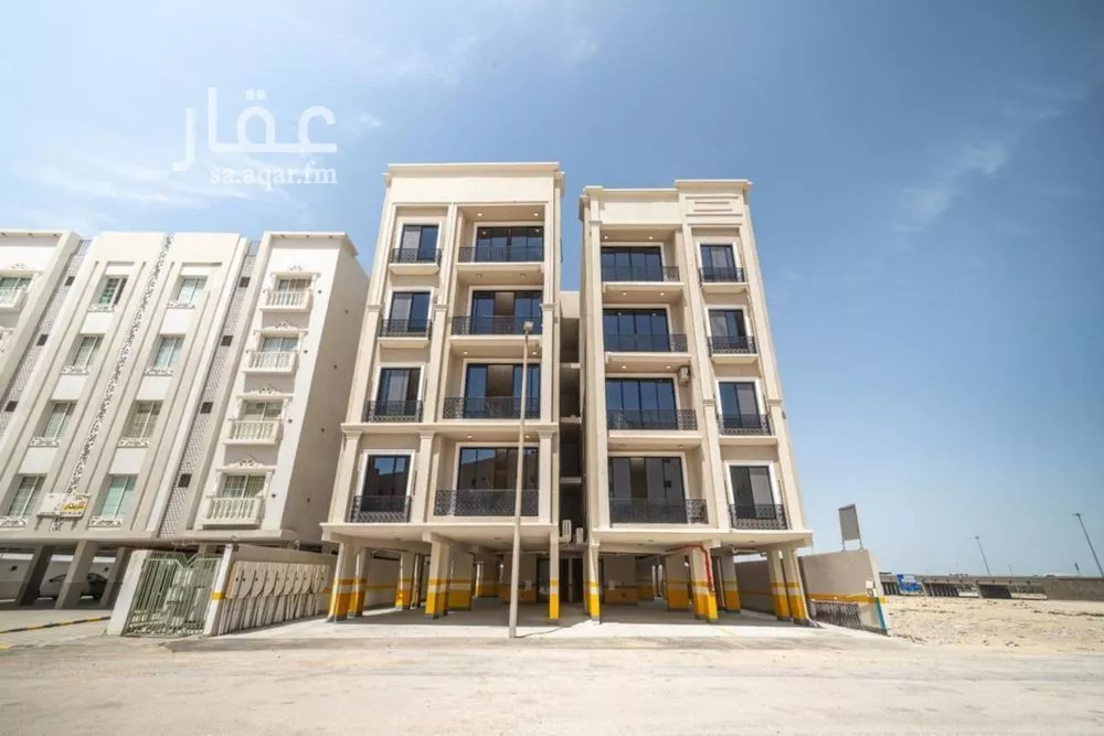 3 bedroom apartment in Al Basateen, Eastern Province