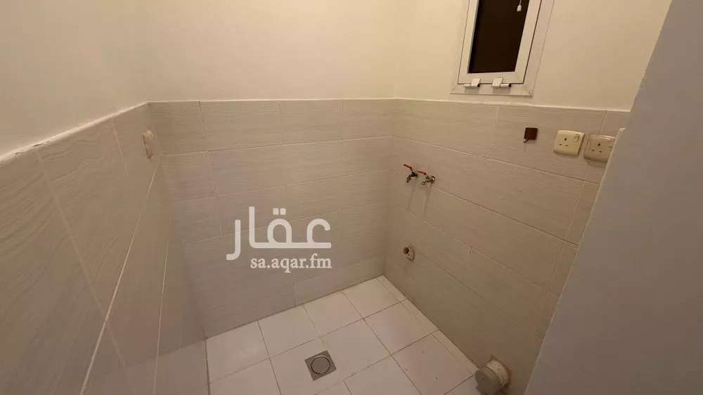 5 bedroom apartment in Ash Shulah 16