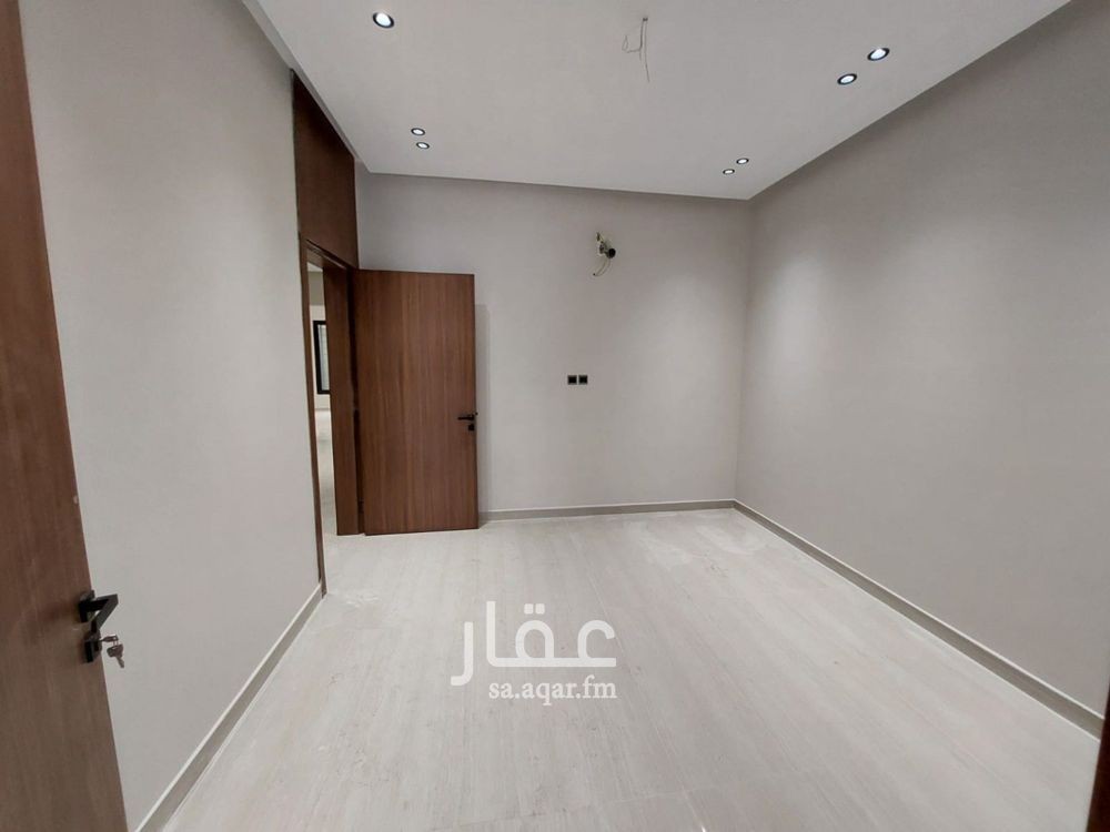 4 bedroom apartment in Uhud, Eastern Province 10