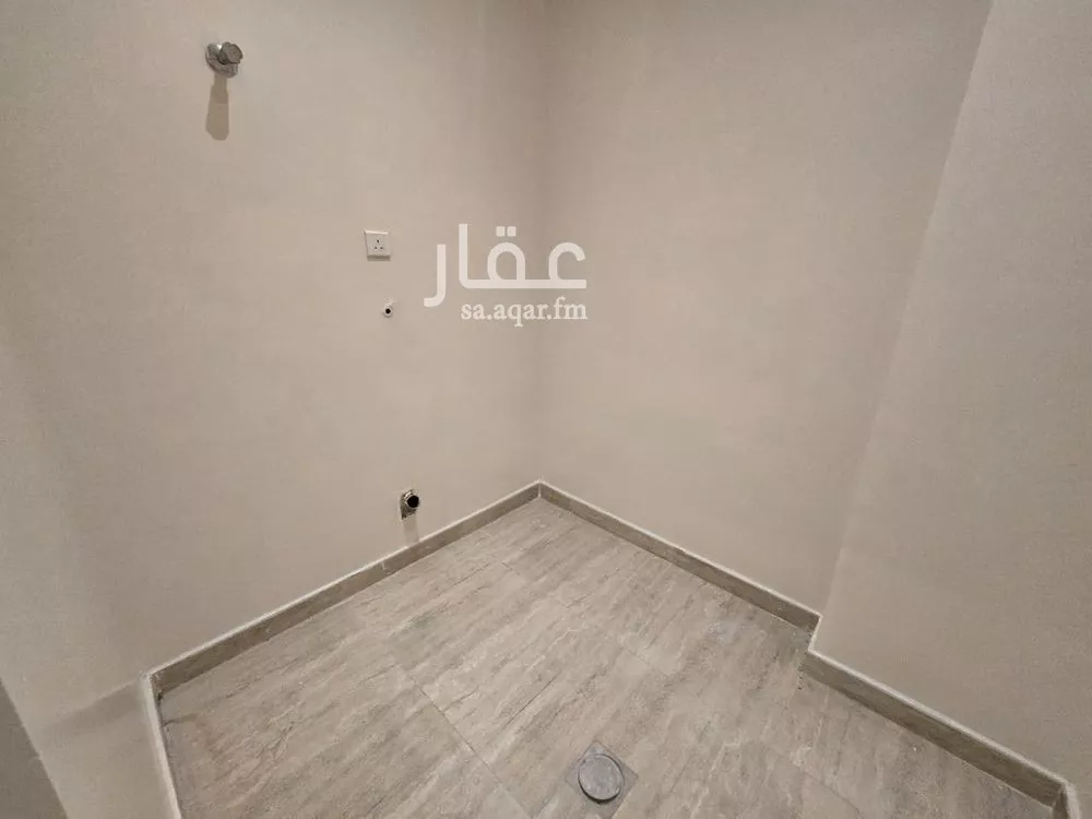 6 bedroom apartment in Al Fayha 13