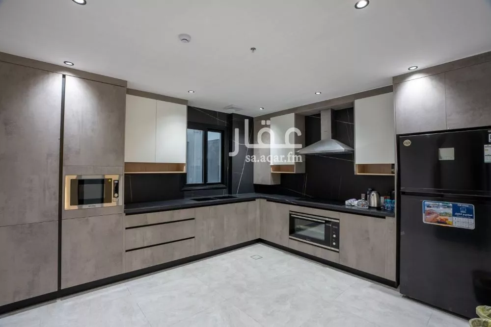4 bedroom apartment in Ash Shati Al Gharbi, Eastern Province 6