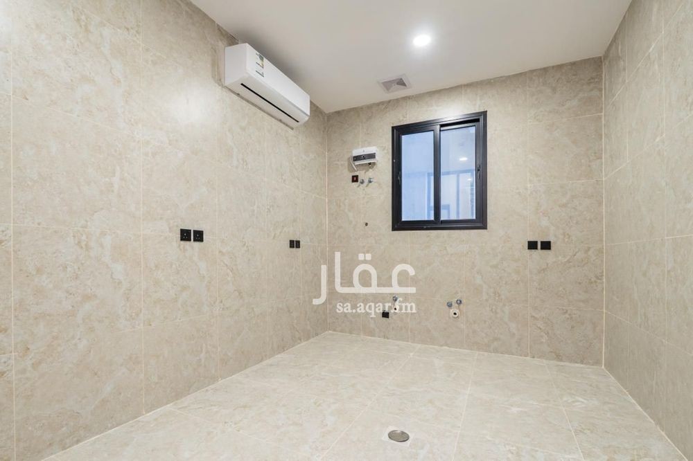 3 bedroom apartment in Al Basateen, Eastern Province 9