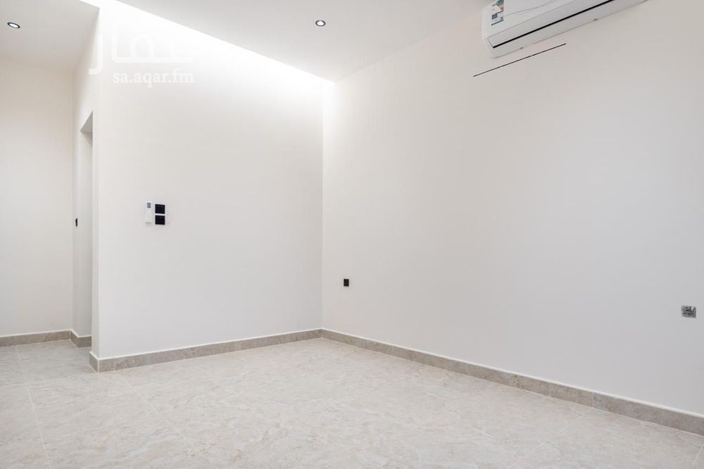 3 bedroom apartment in Al Basateen, Eastern Province 21