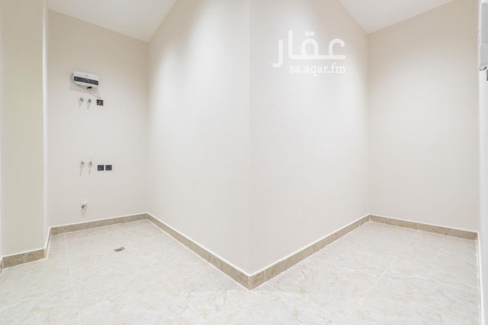3 bedroom apartment in Al Basateen, Eastern Province 23