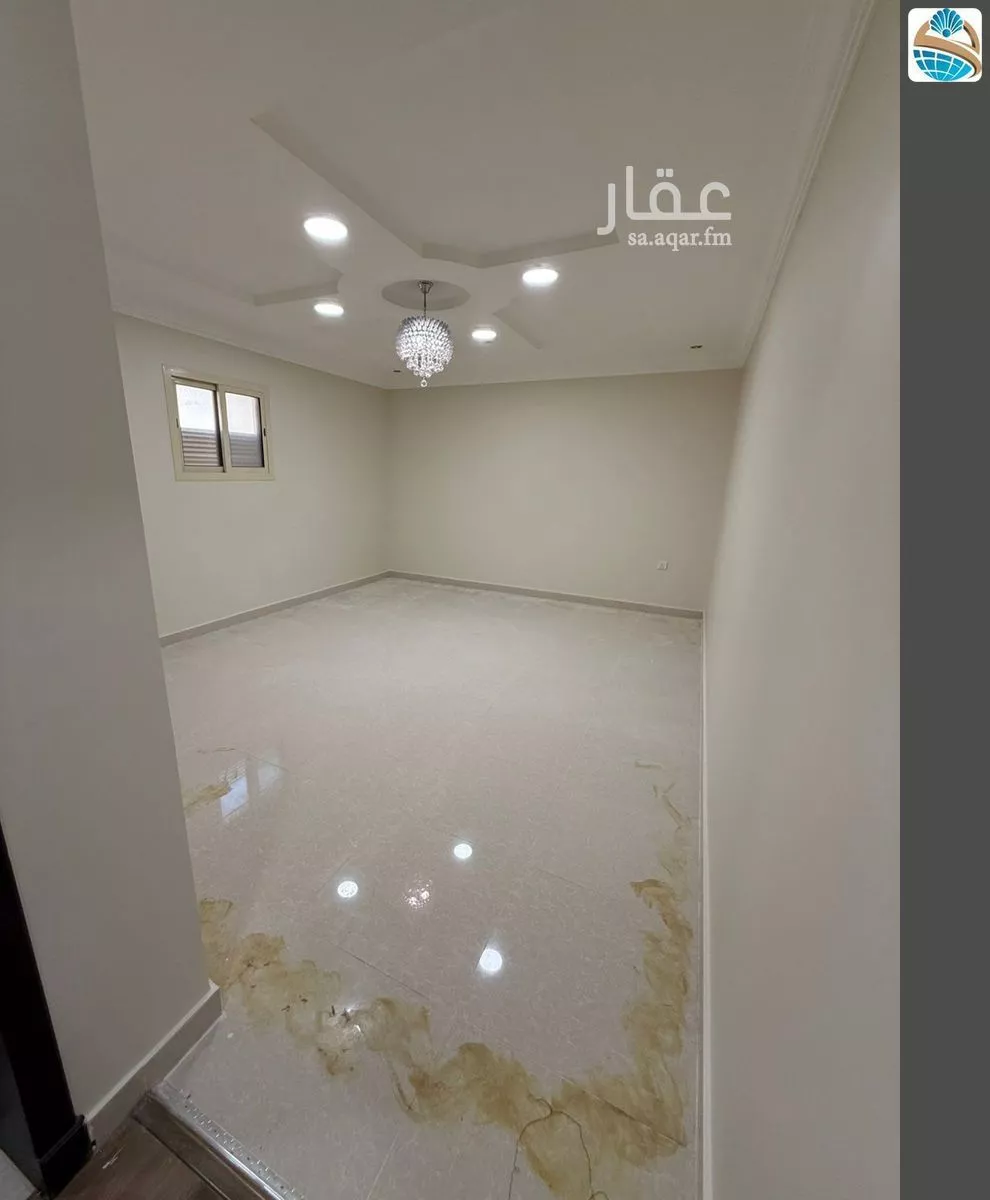 شقة 8 غرف في الندى 18