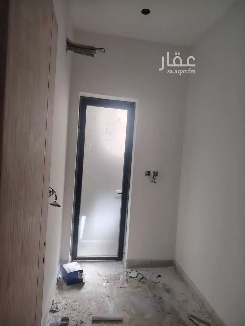 شقة 5 غرف في الروضة 13