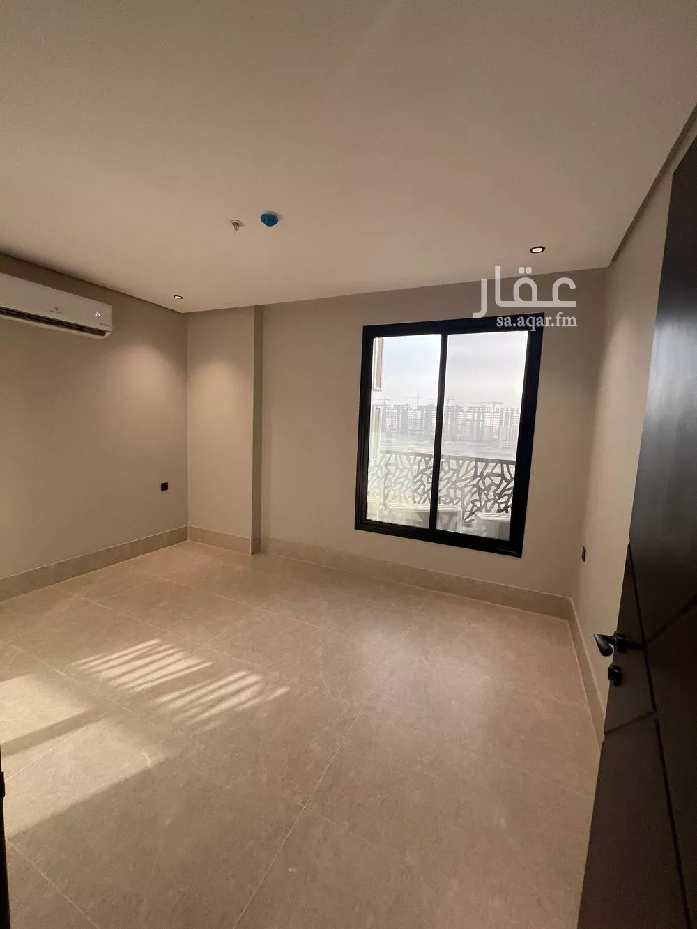 دور 5 غرف في ضاحية الملك فهد 21