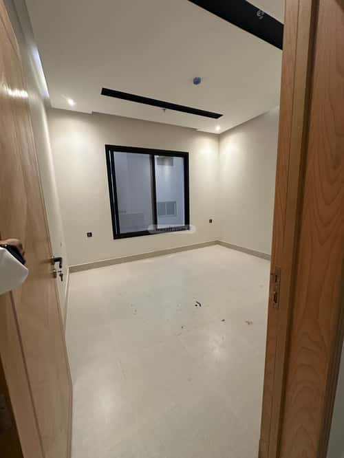 4 bedroom apartment in Dhahrat Laban 1