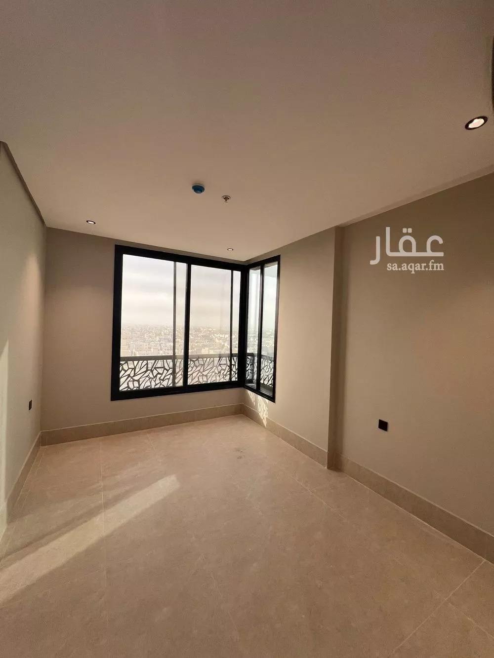 5 bedroom floor in Dahiat King Fahd 18