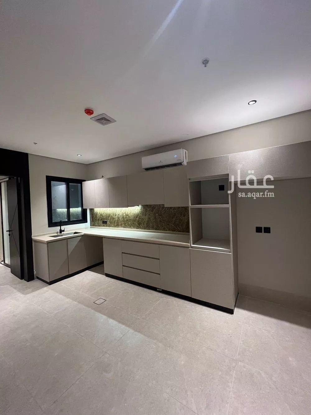 5 bedroom floor in Dahiat King Fahd 21