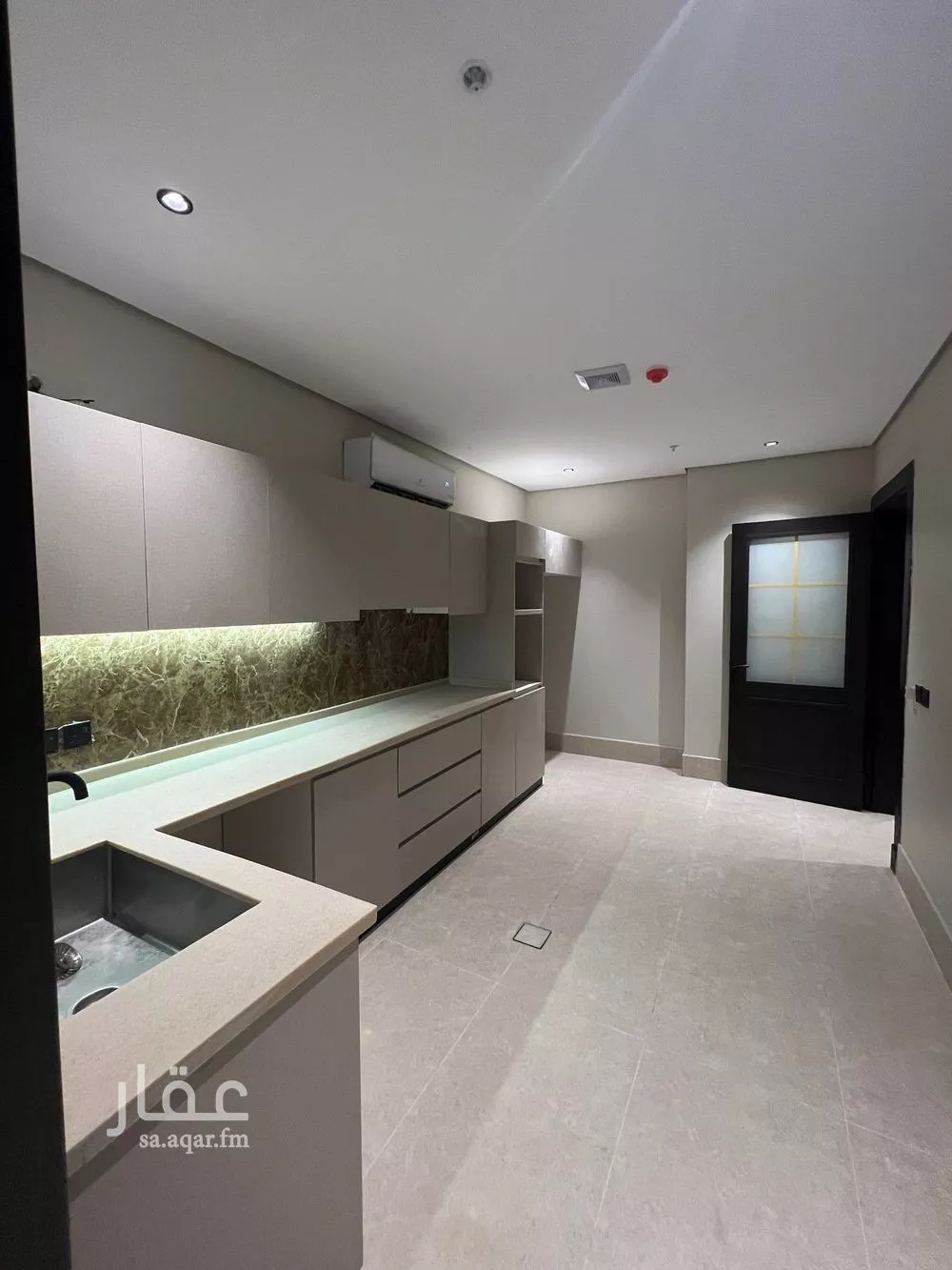 5 bedroom floor in Dahiat King Fahd 22