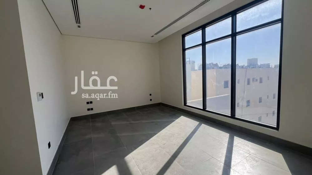 4 bedroom apartment in Al Basateen 6