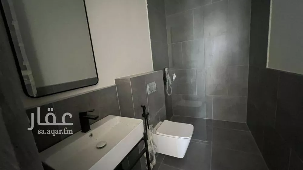 4 bedroom apartment in Al Basateen 7