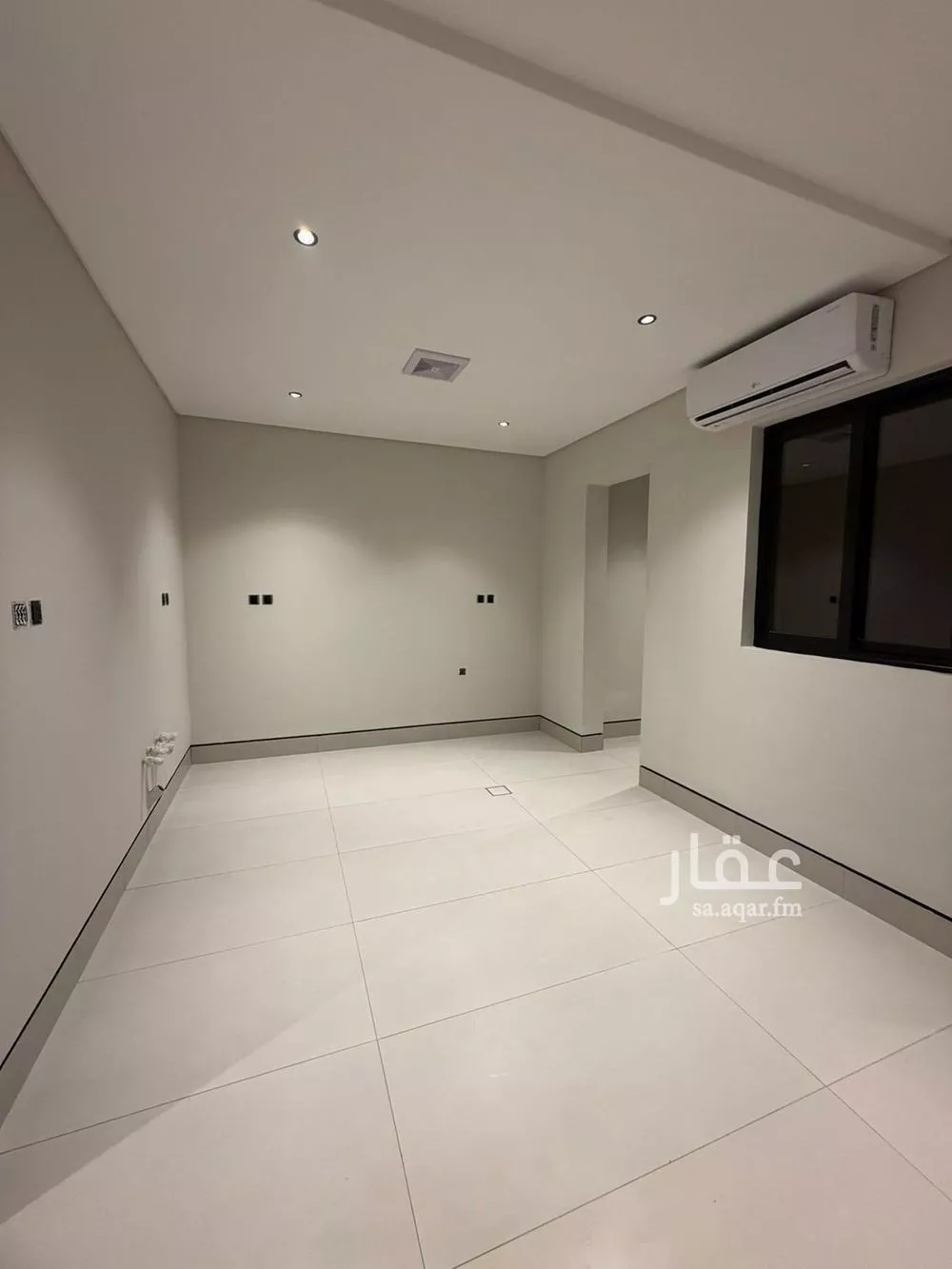 5 bedroom apartment in Al Manar 8