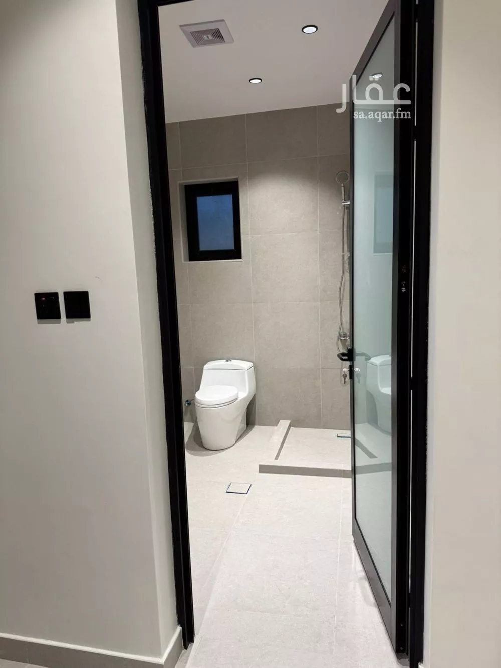 4 bedroom apartment in Az Zuhur 12