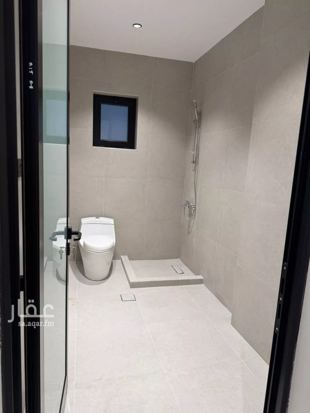 4 bedroom apartment in Az Zuhur 13