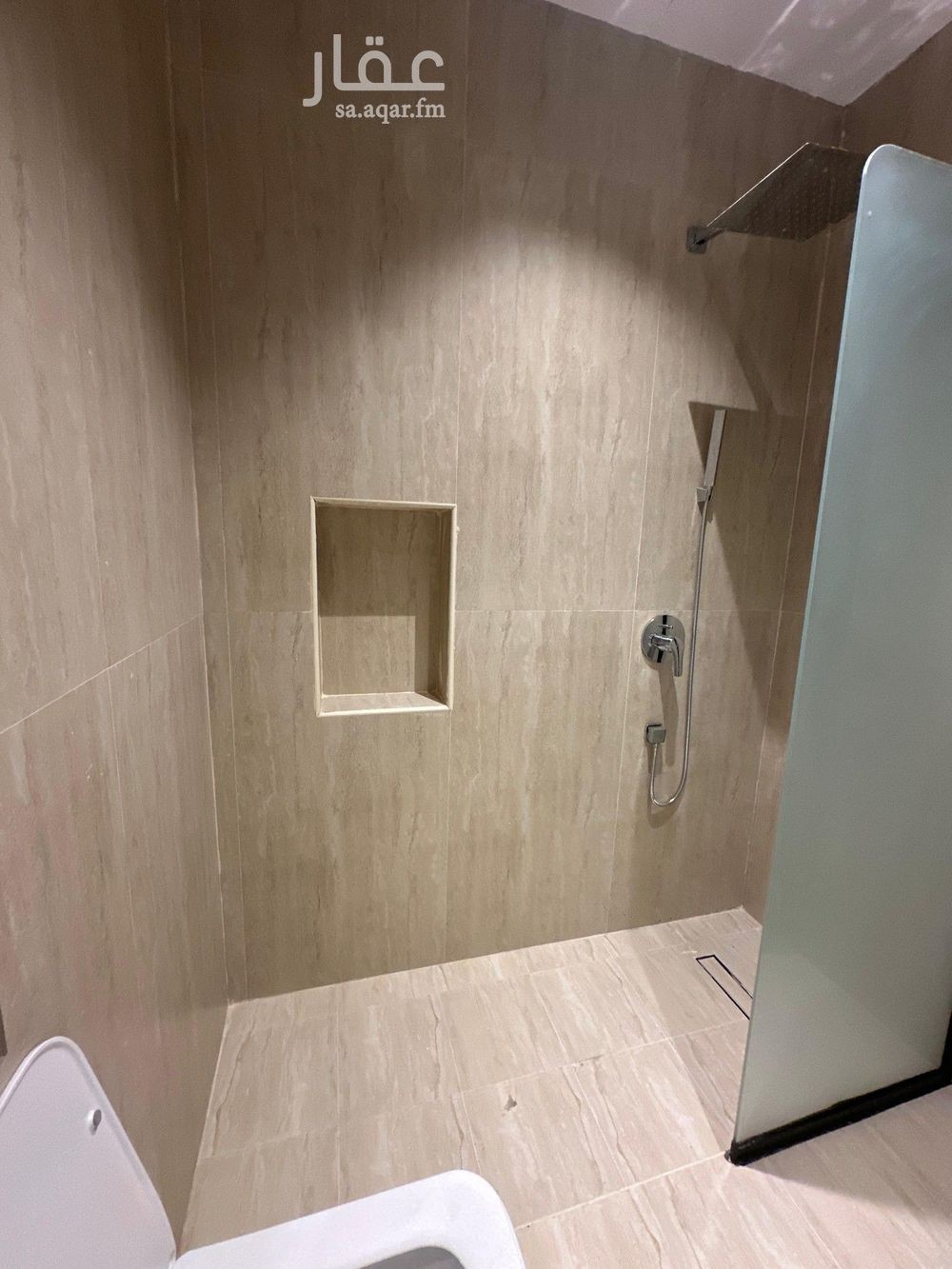 5 bedroom apartment in Al Salam, Eastern Province 3