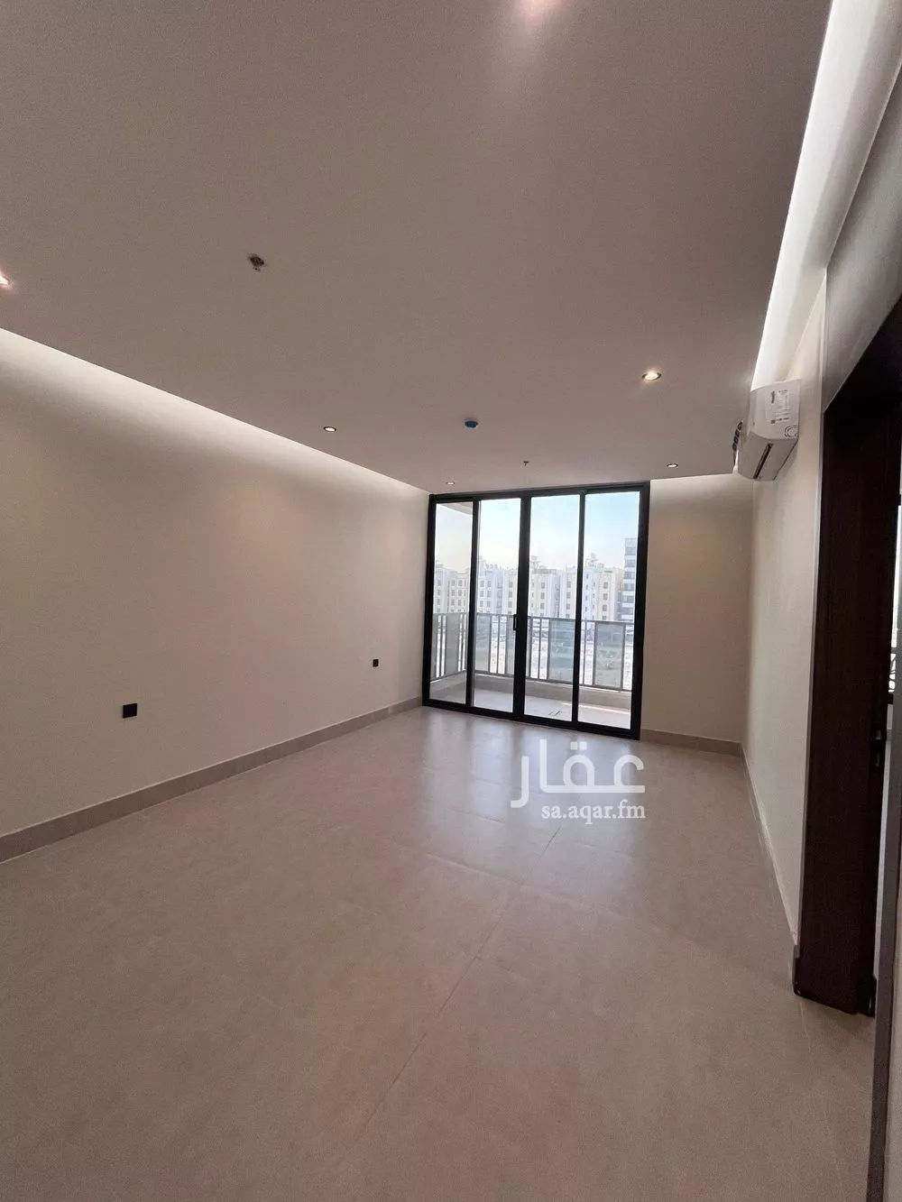 5 bedroom apartment in Ash Shulah 9