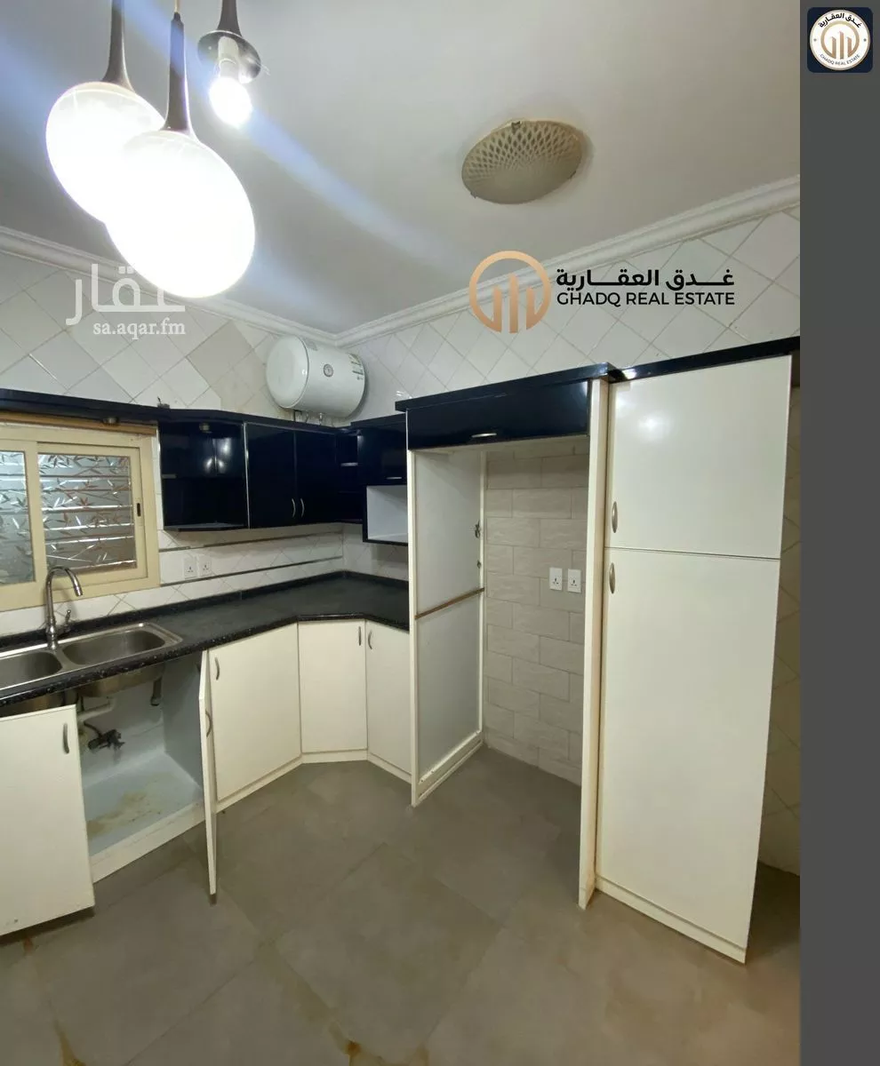 4 bedroom apartment in Al Fardus, Eastern Province 11