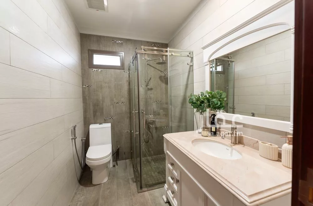 4 bedroom apartment in Ash Shulah 8