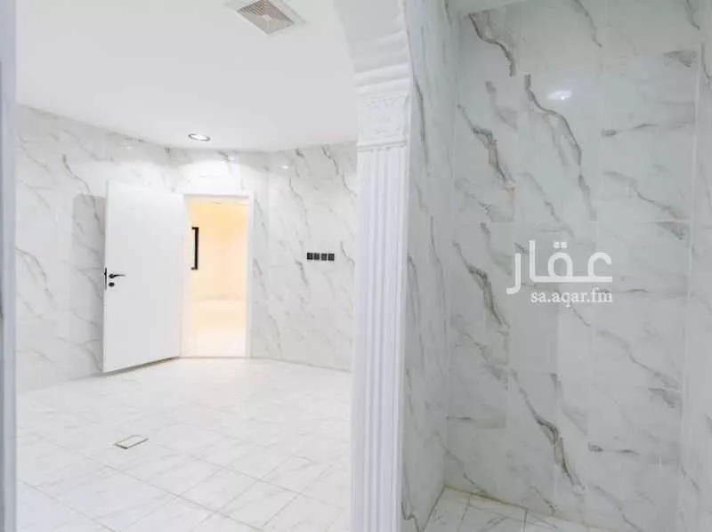 4 bedroom apartment in Uhud, Eastern Province 12