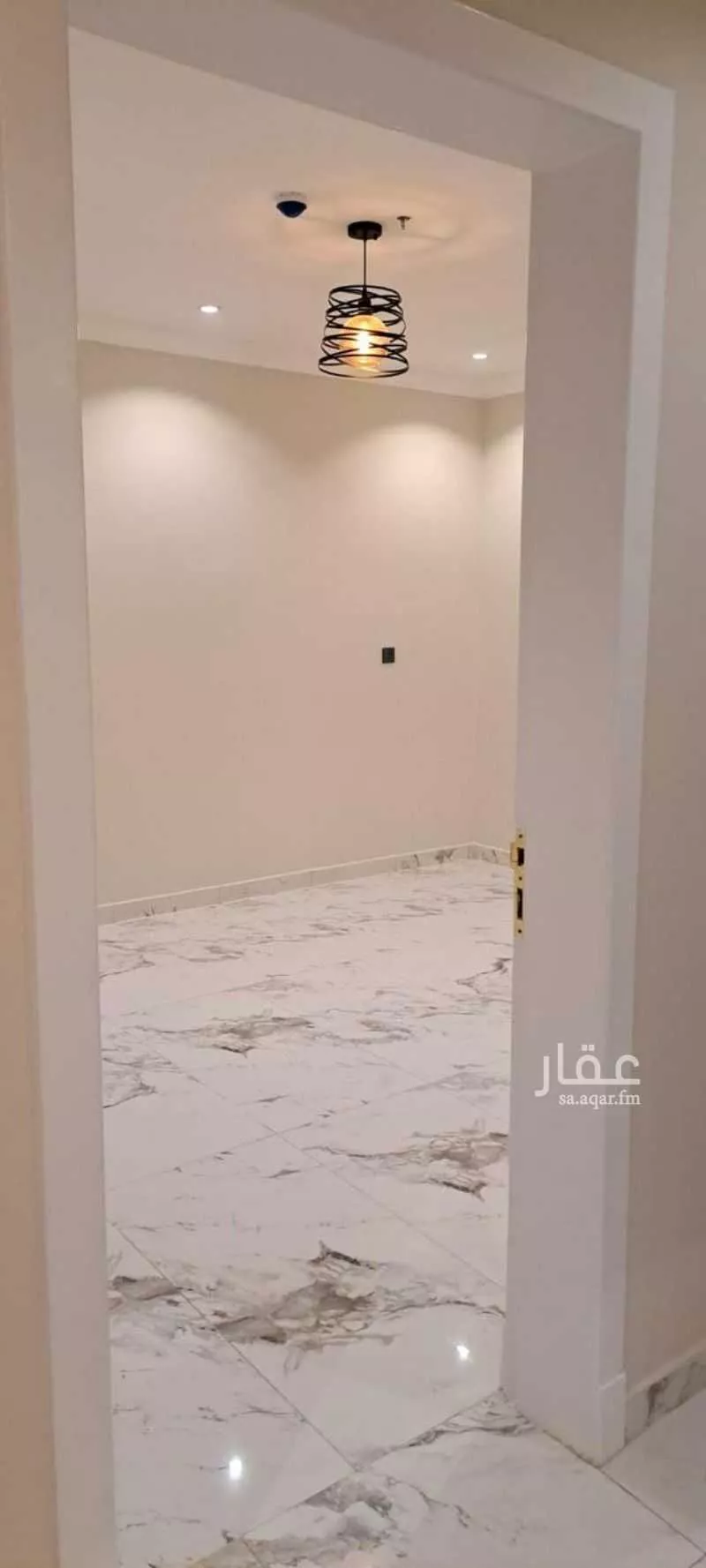 3 bedroom apartment in As Saif 8