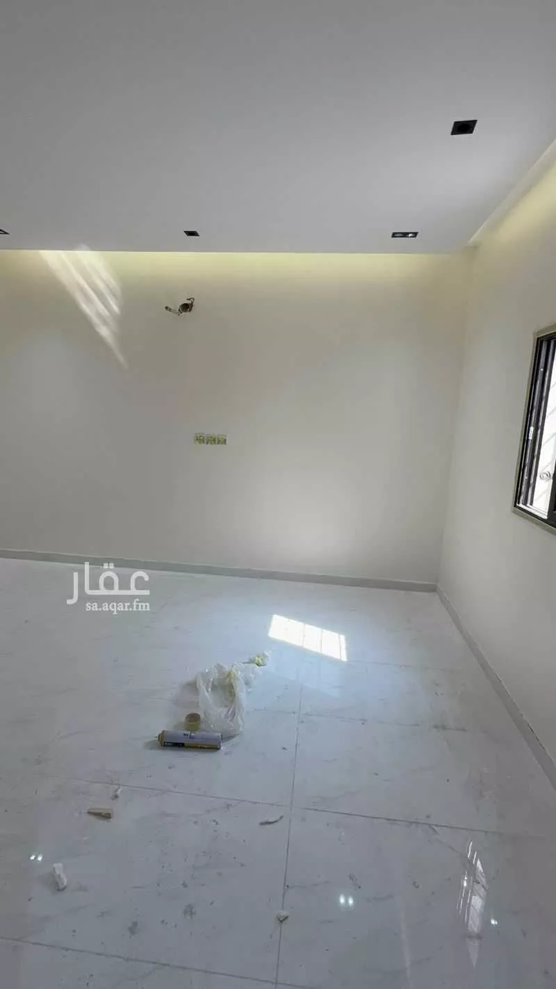 5 bedroom apartment in Uhud, Eastern Province 13