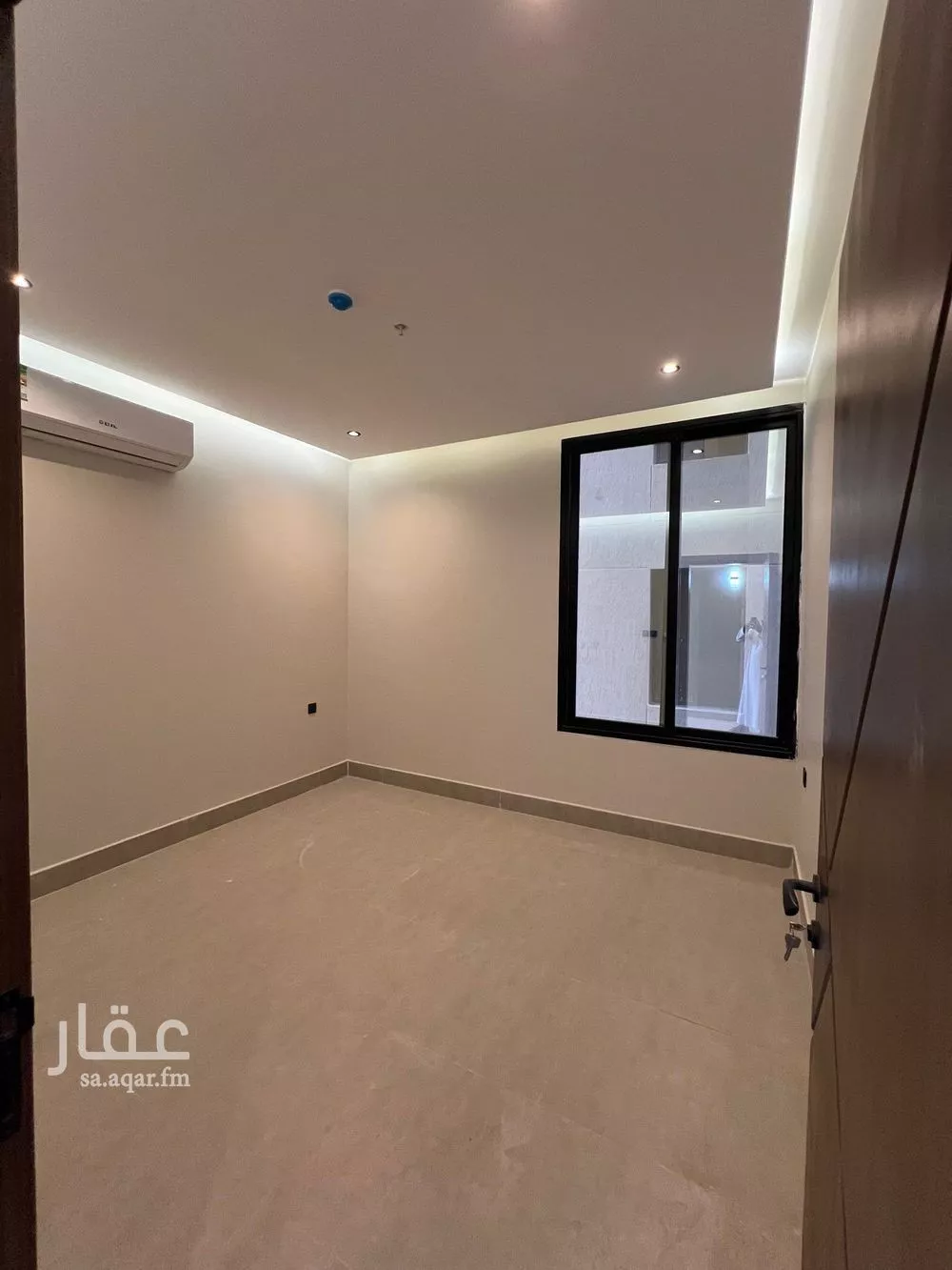 5 bedroom floor in Ash Shulah 8