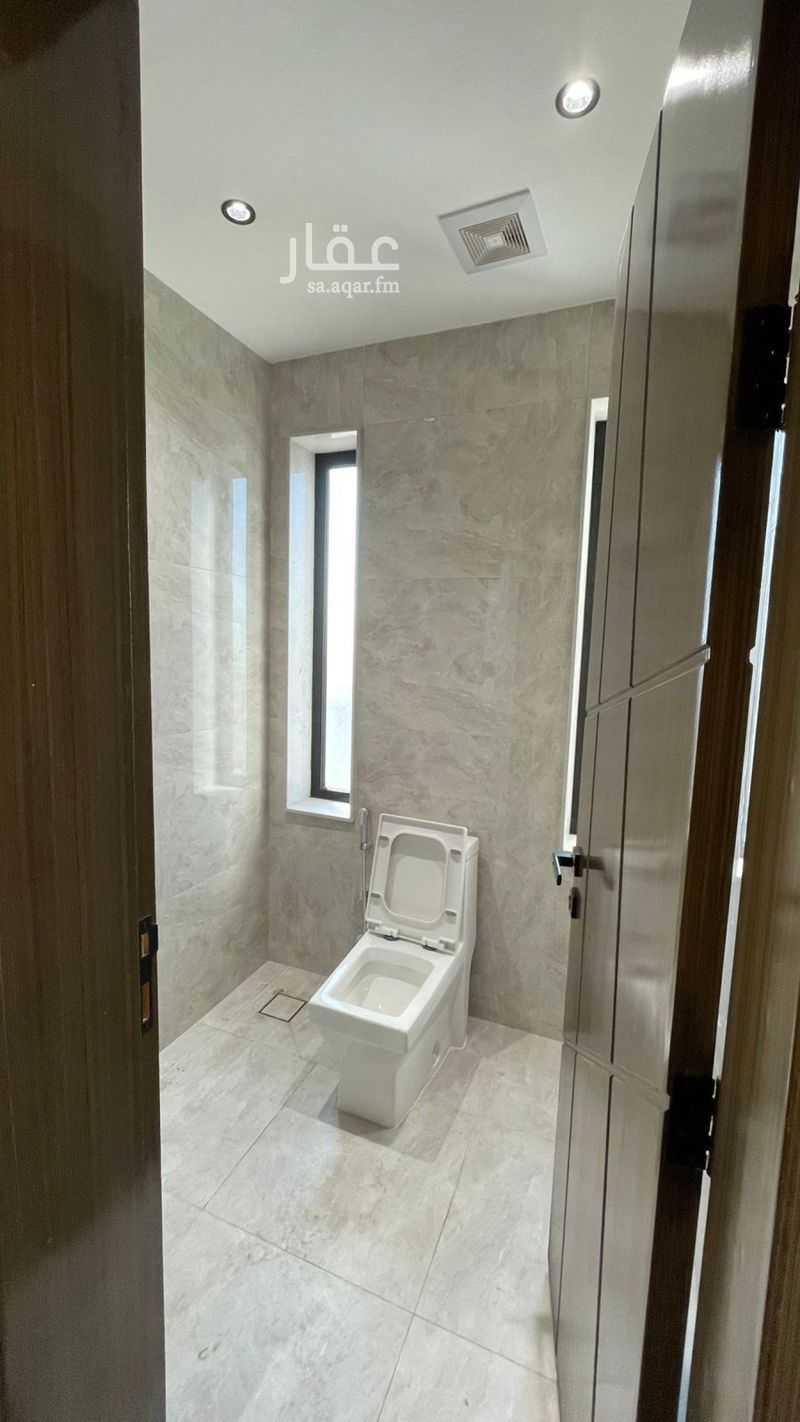 4 bedroom apartment in Ash Shati Al Gharbi, Eastern Province 9
