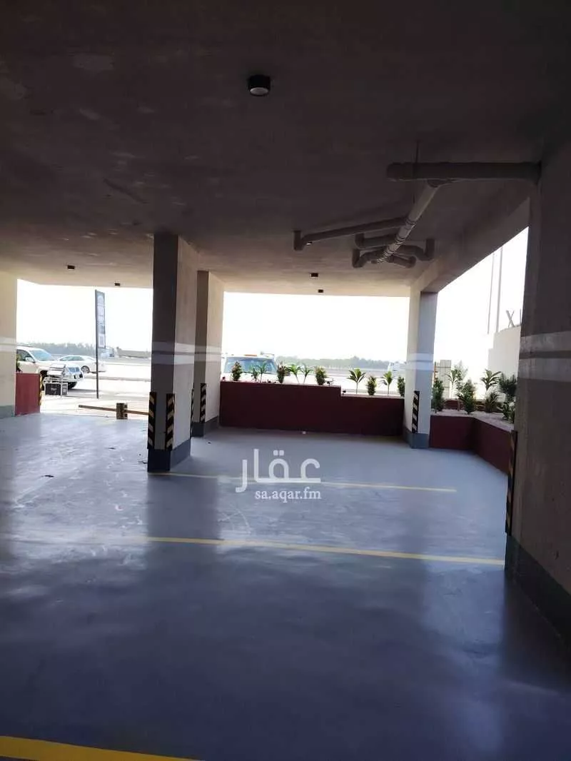 شقة 5 غرف في طيبة 17