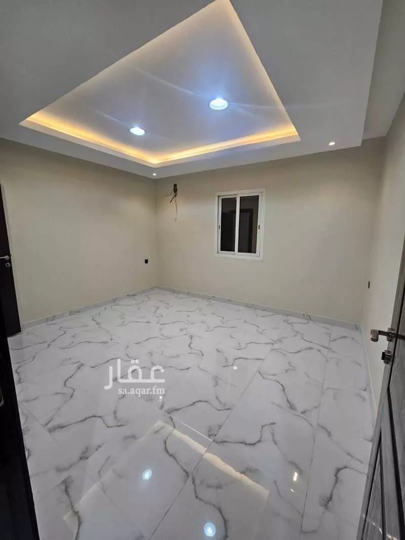 4 bedroom apartment in Ash Shulah 6