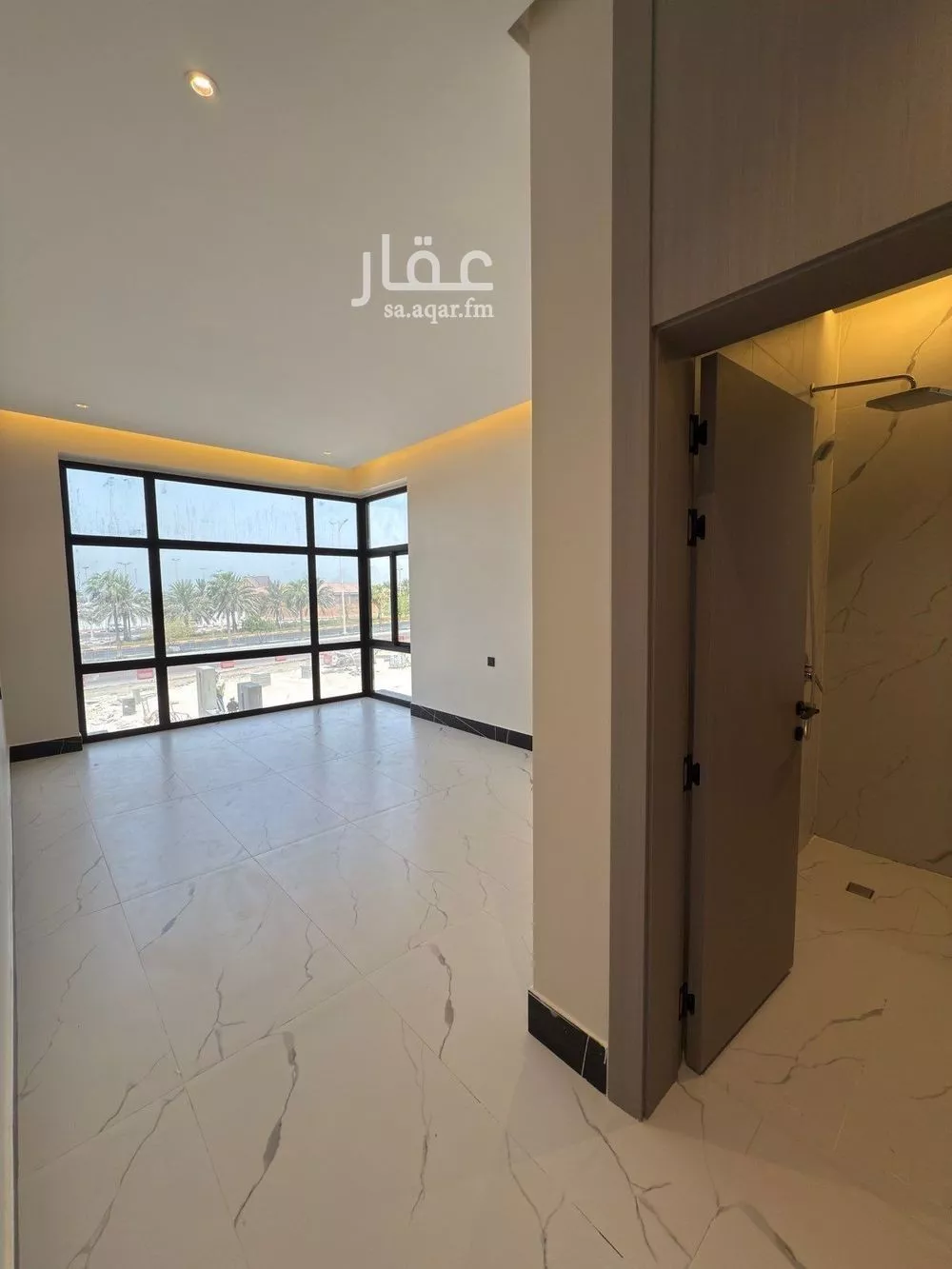 5 bedroom apartment in Ash Shati Al Gharbi 2
