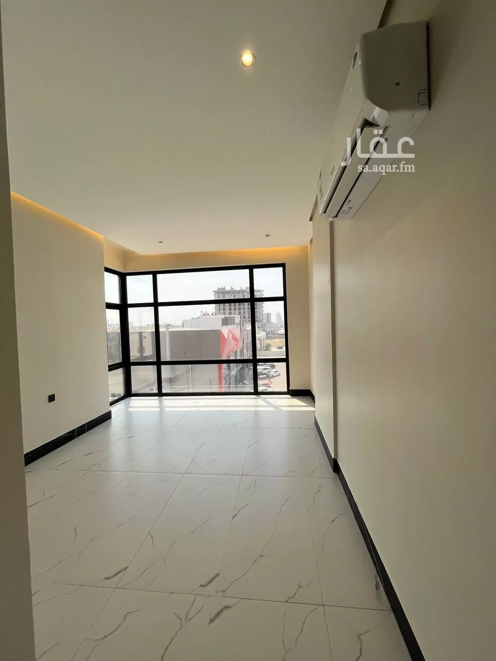 5 bedroom apartment in Ash Shati Al Gharbi 9