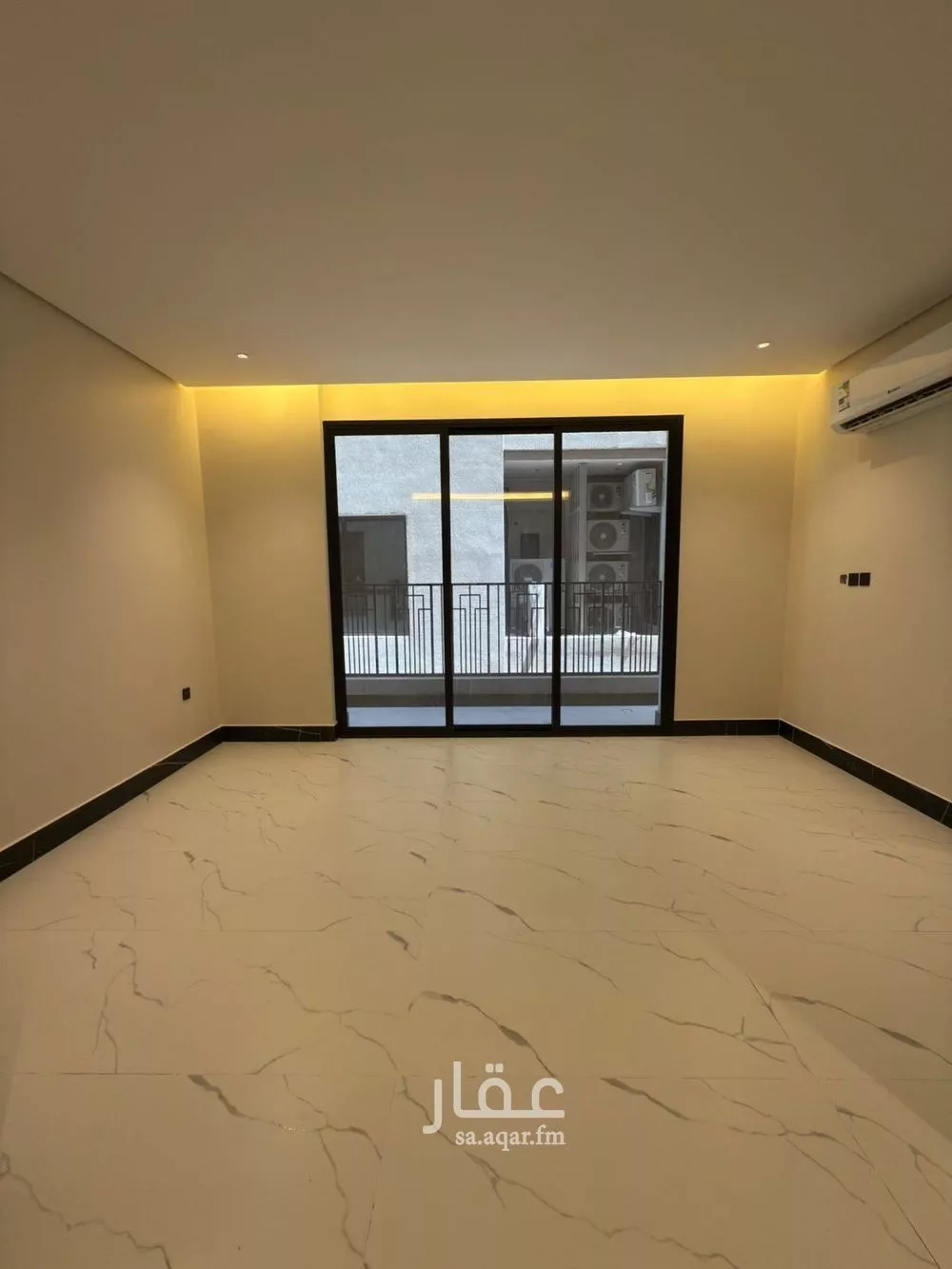5 bedroom apartment in Ash Shati Al Gharbi 5