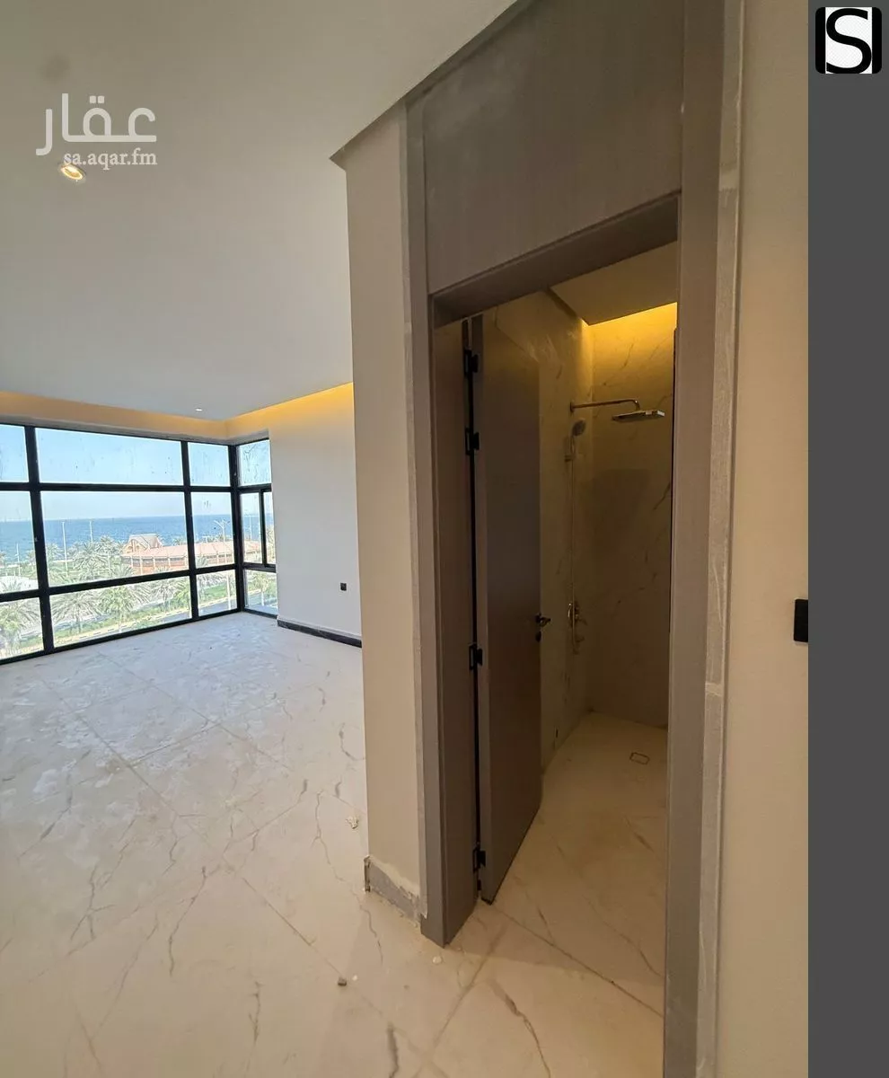 5 bedroom apartment in Ash Shati Al Gharbi 4
