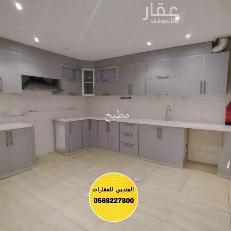 6 bedroom apartment in Ash Shulah 5