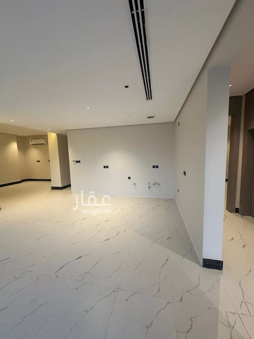 5 bedroom apartment in Ash Shati Al Gharbi 3