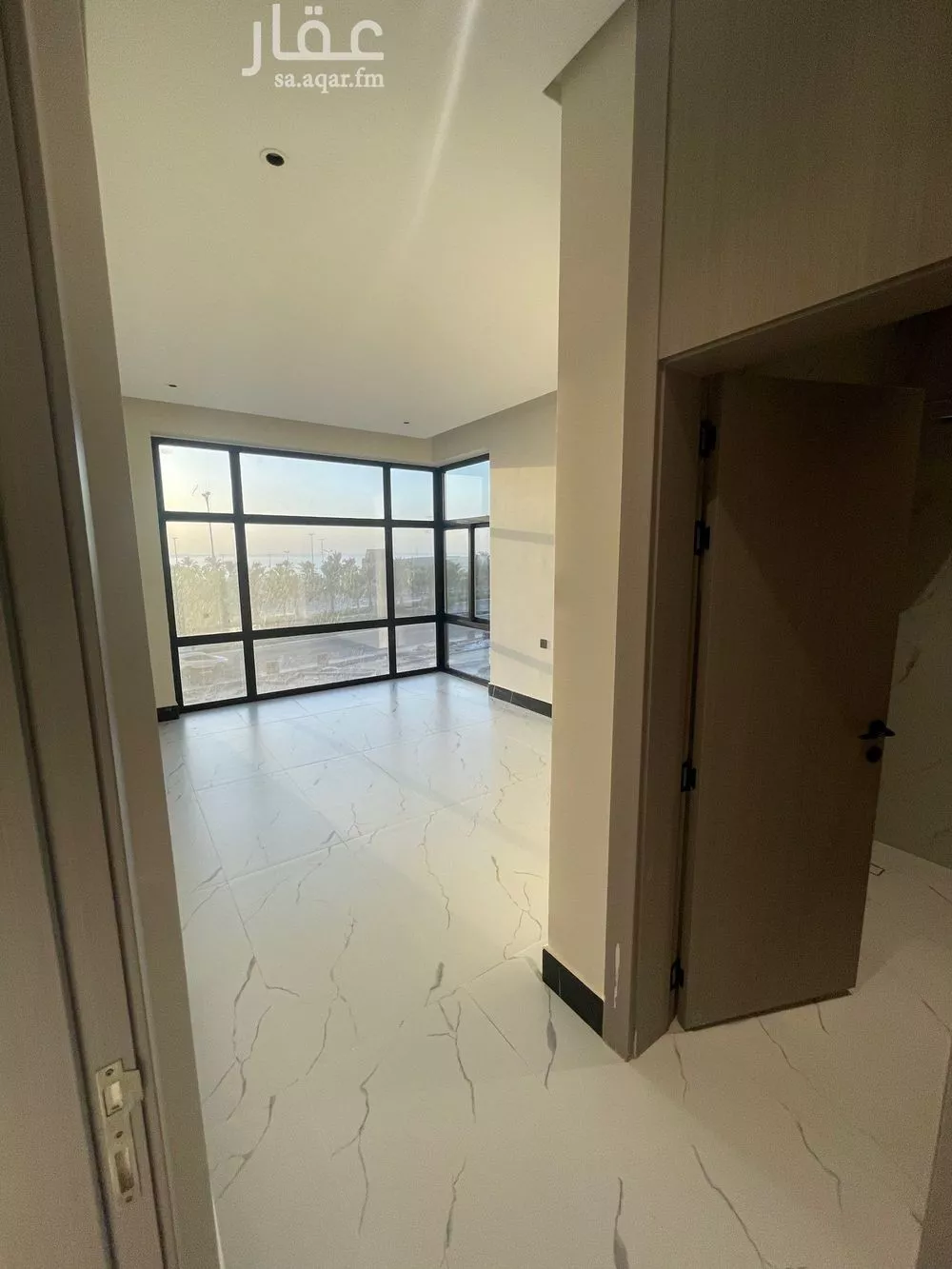 5 bedroom apartment in Ash Shati Al Gharbi 13