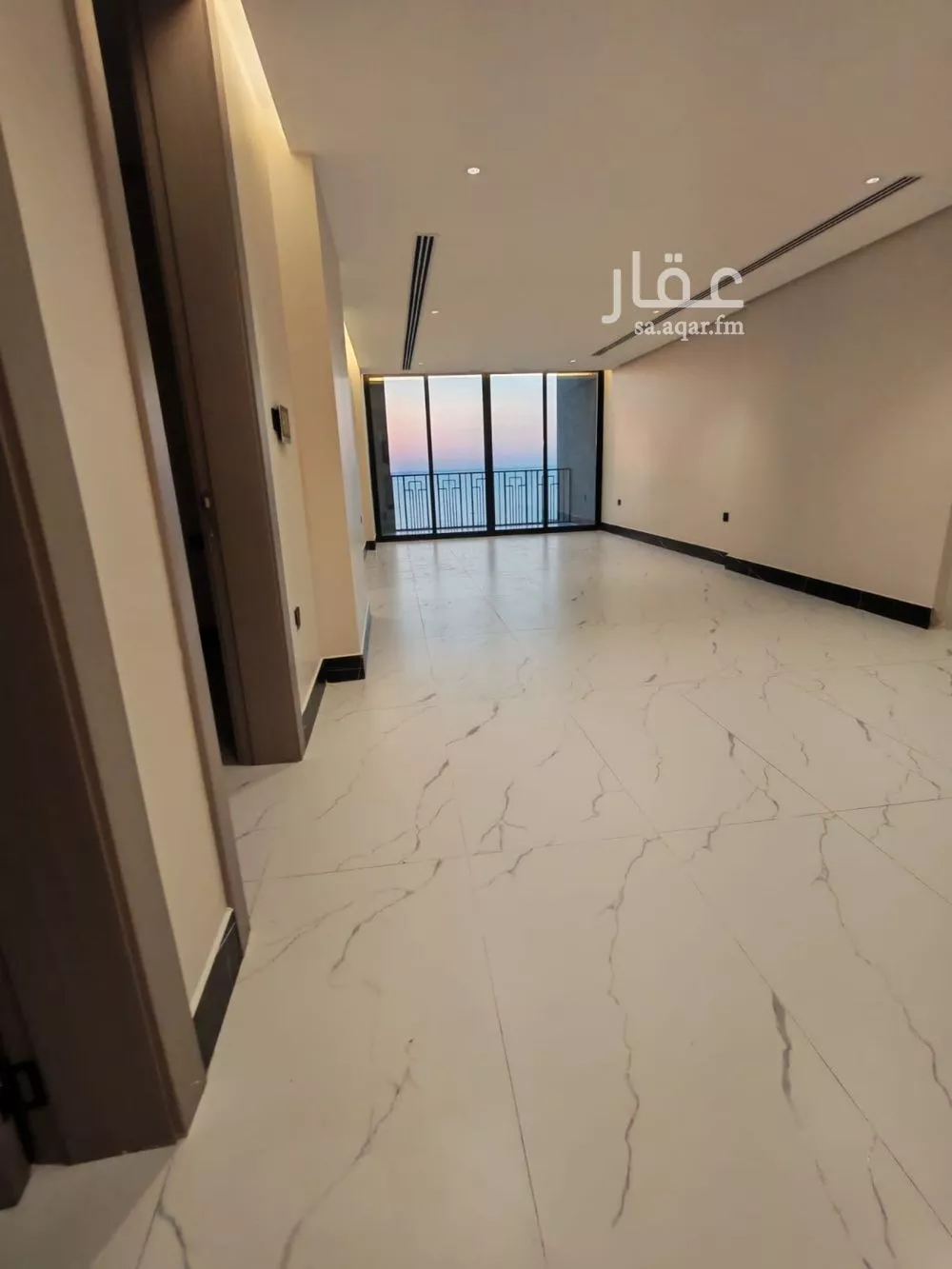 5 bedroom apartment in Ash Shati Al Gharbi 24