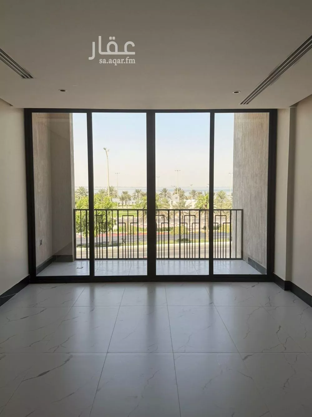 5 bedroom apartment in Ash Shati Al Gharbi 13