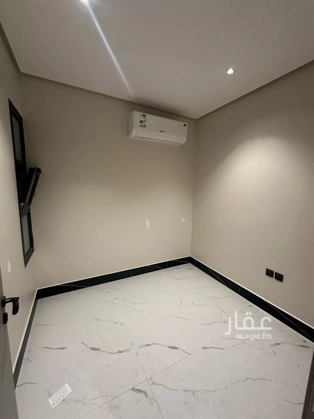 5 bedroom apartment in Ash Shati Al Gharbi 6