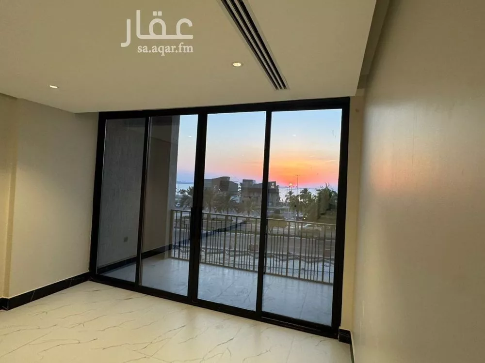 5 bedroom apartment in Ash Shati Al Gharbi 11