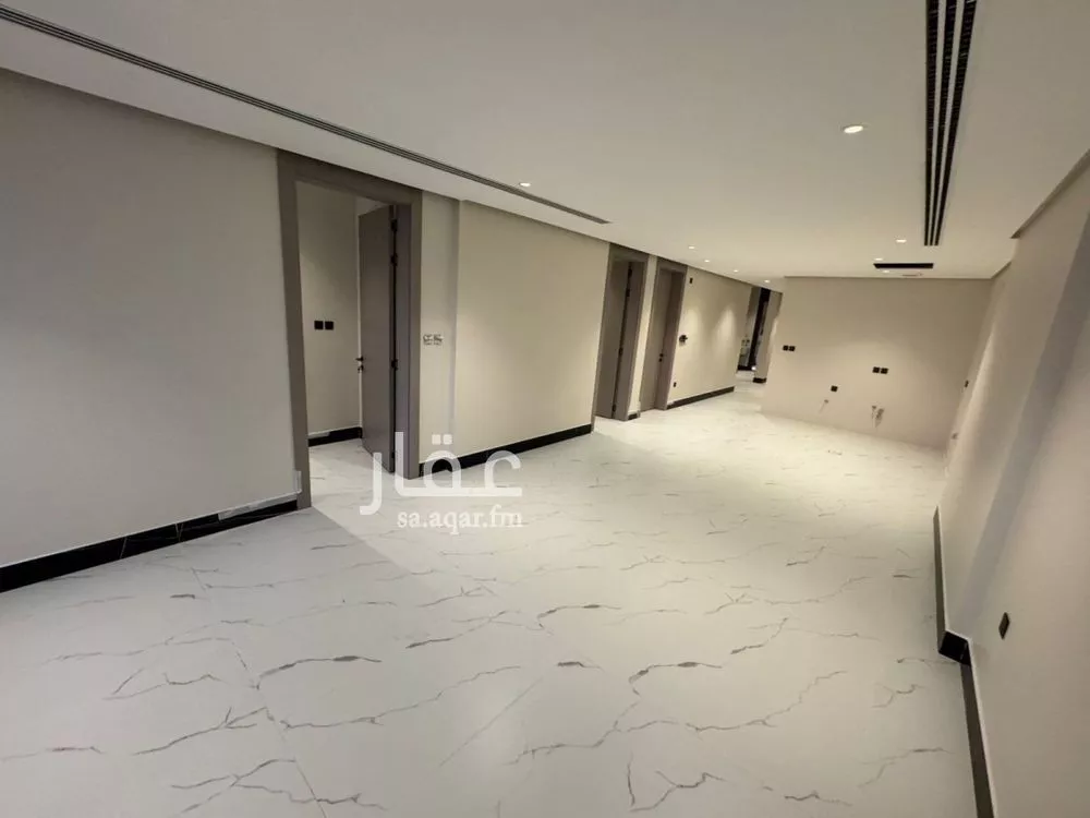 5 bedroom apartment in Ash Shati Al Gharbi 5