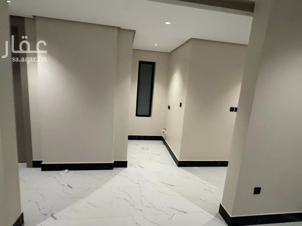5 bedroom apartment in Ash Shati Al Gharbi 9