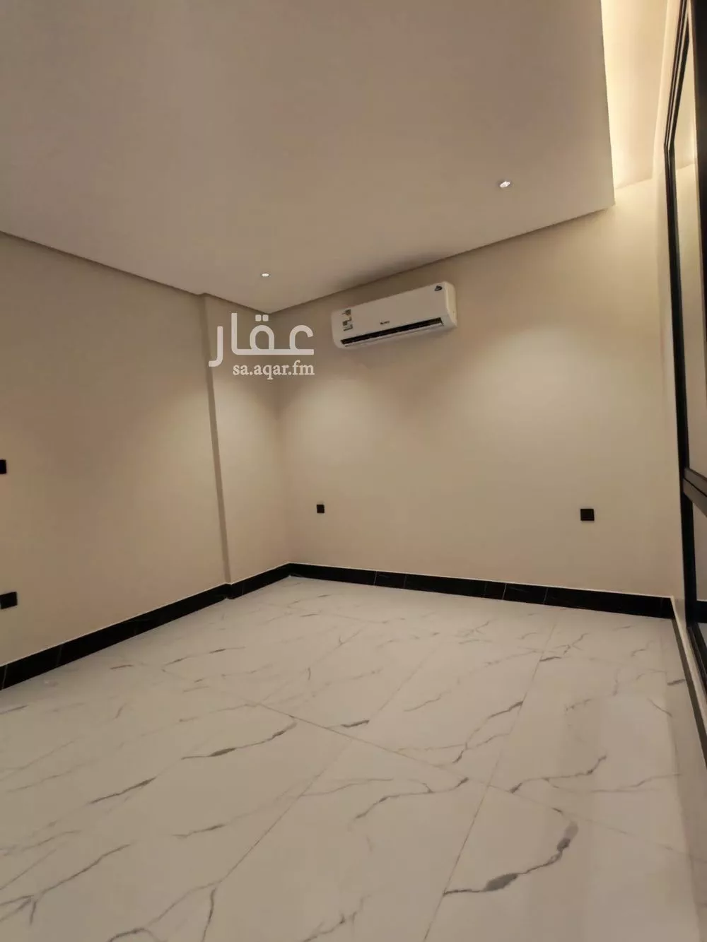 شقة 5 غرف في الشاطئ الغربي 14